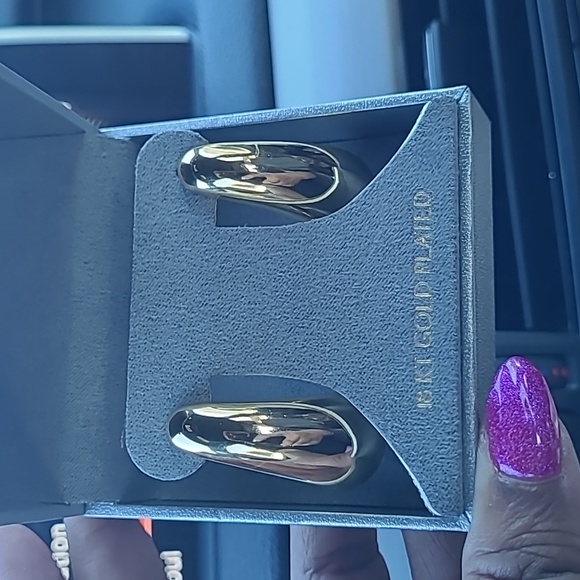 Large designer style drop earrings - Picture 2 of 2